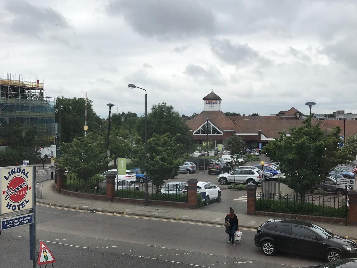 Lindal Hotel Harrow Exterior photo