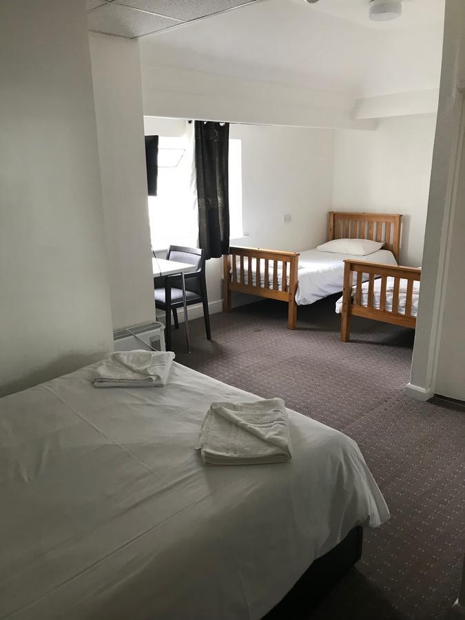 Lindal Hotel Harrow Exterior photo